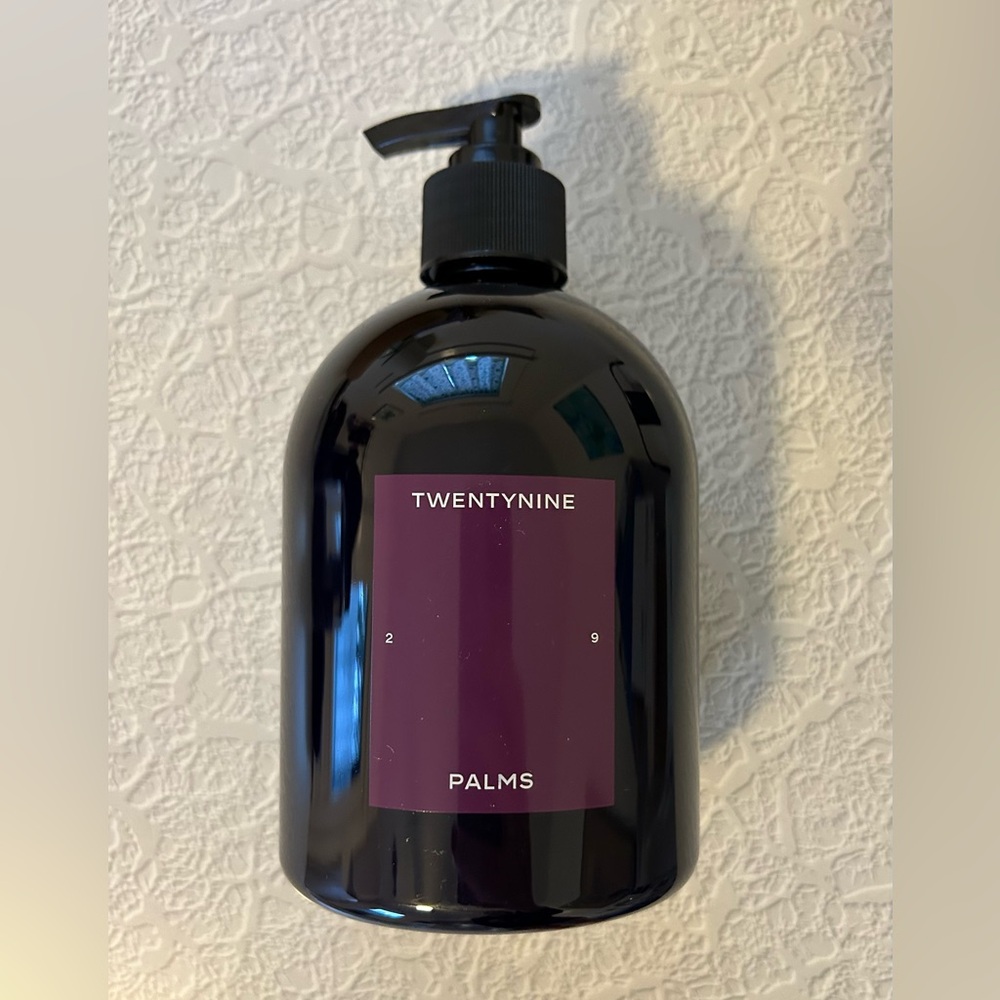 TwentyNine Palms Moonlight Mesa Hand Wash 16.9oz / 500mL